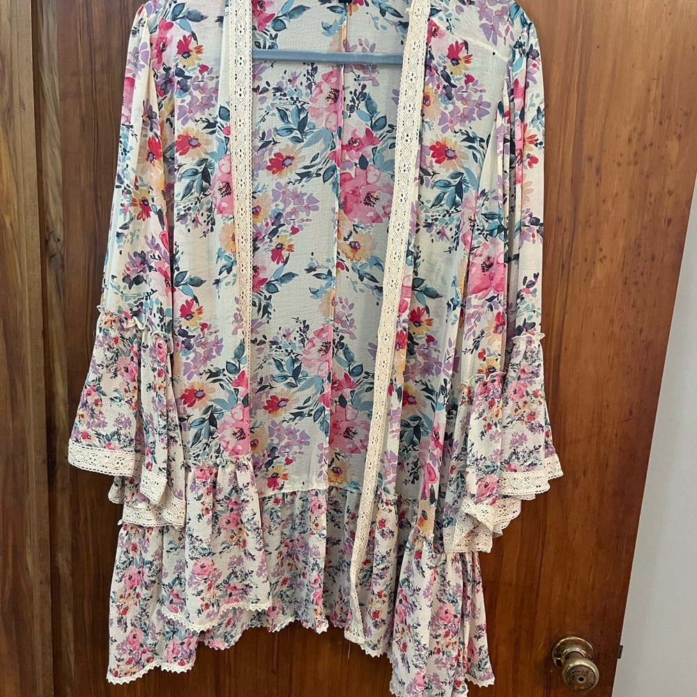 Torrid Floral Kimono Cardigan EUC size 2